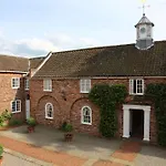 Middlethorpe Hall & 4*