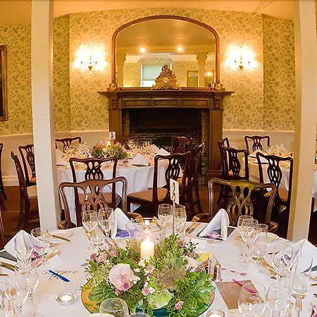 Middlethorpe Hall & Otel 4*