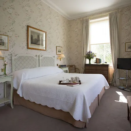 Middlethorpe Hall & Otel 4*