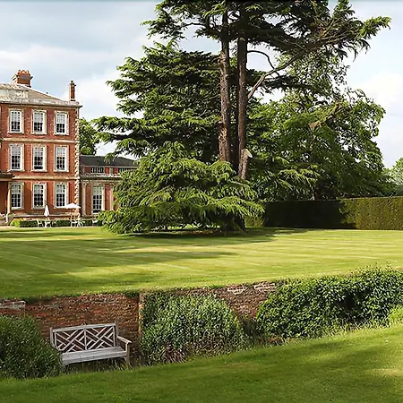 Otel Middlethorpe Hall & 4*