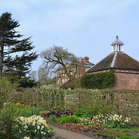 Middlethorpe Hall & Otel